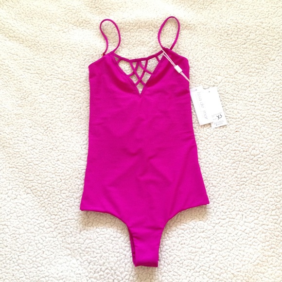 issa de mar Other - Issa de Mar Sao Paulo One Piece Cheeky